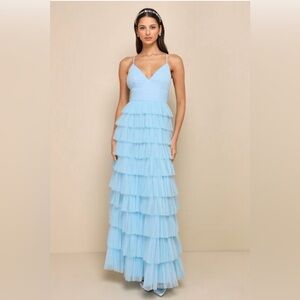 Lulu’s Elegant Light Blue Mesh Tiered Pleated Backless Maxi Dress size M